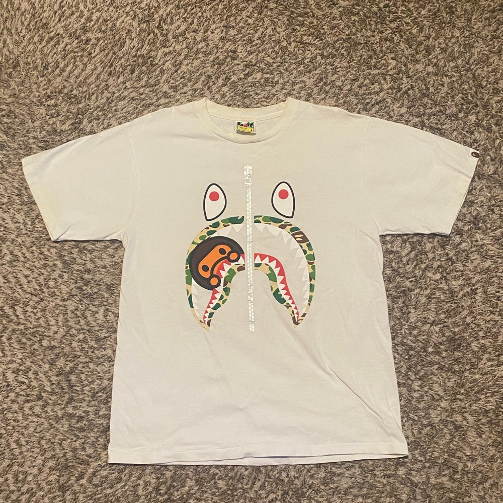 Bape Camo Milo Shark Short Sleeve T-shirt White Size L